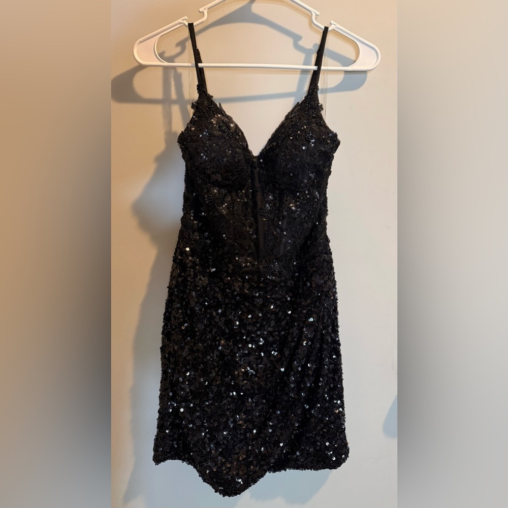 Stacees V-Neck Corset Homecoming Dress, size 0